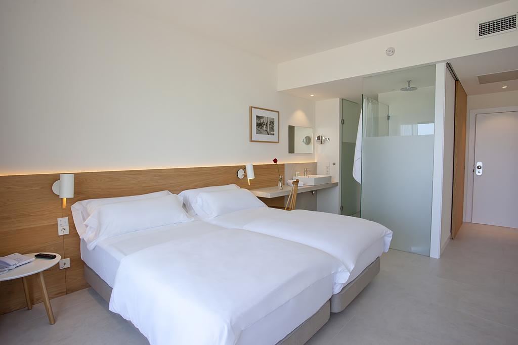Aya Seahotel - Adults Only 4*
